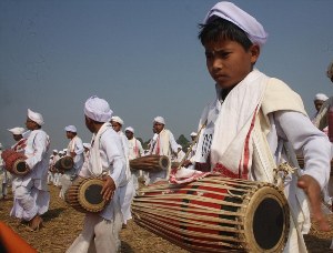 14,833 drummers in Assam set new record for largest percussion performance 