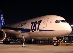 Boeing starts fixing problematic Dreamliners