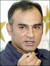 Sohail calls on government to revive Pakistan cricket