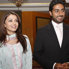Aishwarya Rai And Abhishek Bachchan Buy House In Dubai  