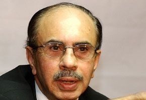 “Fringe elements” should be kept out of labour movement: CII
