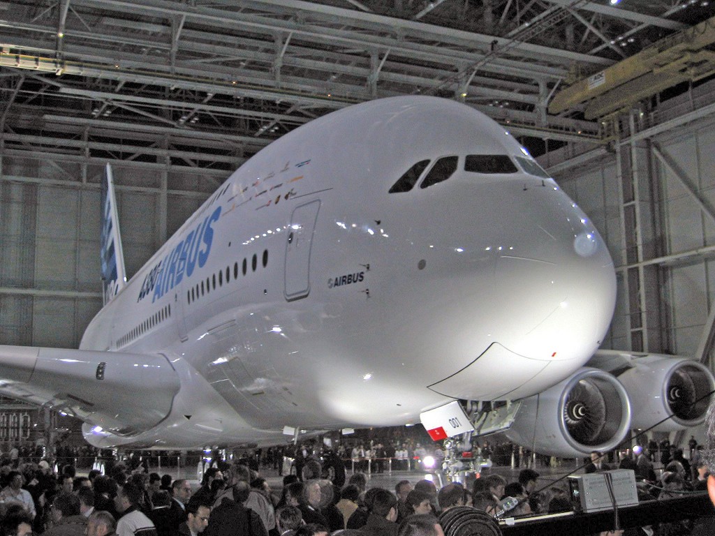 Airbus with cracked windshield makes emergency in Canada