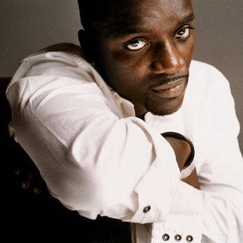 Akon to launch two perfumes