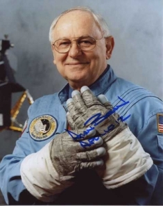 4th spacewalker Alan Bean says US should focus on Mars now