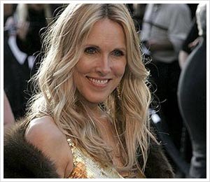 Stewart planning to publish Fawcett’s cancer diaries