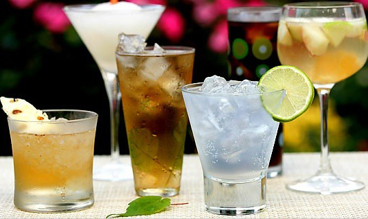 http://www.topnews.in/files/Alcohol-diet-drinks.jpg
