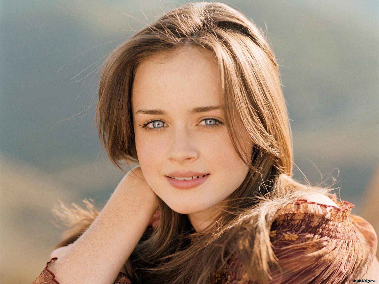Alexis Bledel Bags A Killer Role