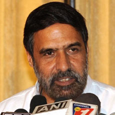 Economy will grow 7.5 percent this fiscal: Anand Sharma