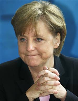 Merkel government to clamp down on executive benefits 
