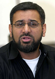 UK hate preacher wants to rename Buckingham Palace Buckingham Masjid!