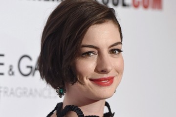 anne hathaway videos