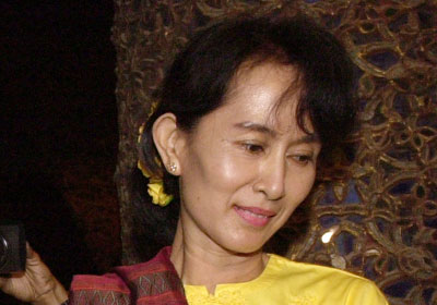Police chief denies plot against Suu Kyi involving US national