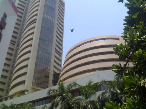 Sensex Surges 450.43 Pts During The Week