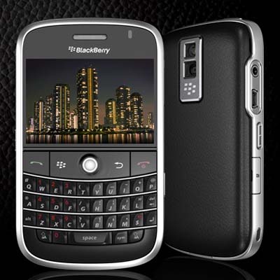 blackberry bold 9700 black and white. Blackberry Bold 9700 hits