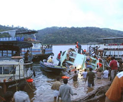 Recent boat tragedies spell doom to houseboat tourism in Kerala