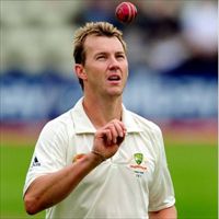 Lee proud to be world's fastest bowler
