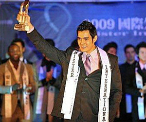 Bolivian wins Mister International 2009 contest