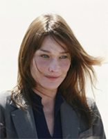 Ex-model pips Bruni-Sarkozy to become Most Chic Woman in Paris
