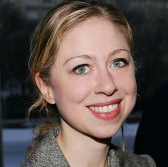 CHELSEA CLINTON set to soak up the 'bikini sun'! | TopNews