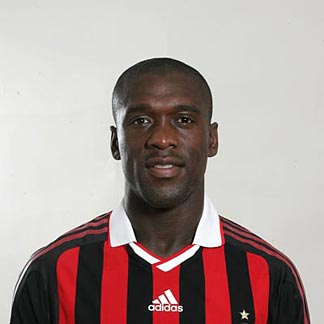 Seedorf urges Milan to beat Chievo