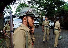 Curfew in Orissa continues for second day