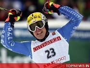 Albrecht wins men's season-opener for Switzerland