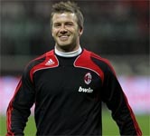 A C Milan chiefs fly out to L A for Becks talks