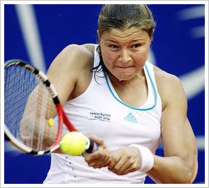 Safina remains top of unchanged WTA rankings