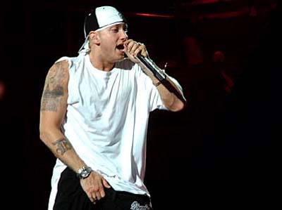 Eminem's dying mother wants to end their decade-long feud