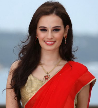 Evelyn-Sharma