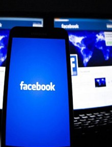 Majority don’t want boss on Facebook friends list