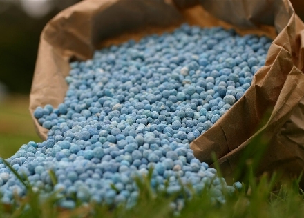 Govt. links fertiliser subsidy payments to retailer receipts
