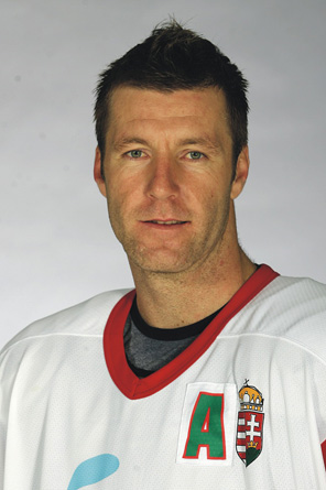 Hungarian ice hockey star Gabor Ocskay dies 
