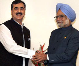 Singh, Gilani meet unlikely after latter ‘forced’ to skip Commonwealth summit