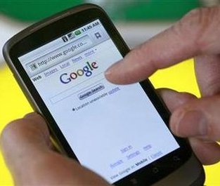 Google applies brakes on Nexus One sales
