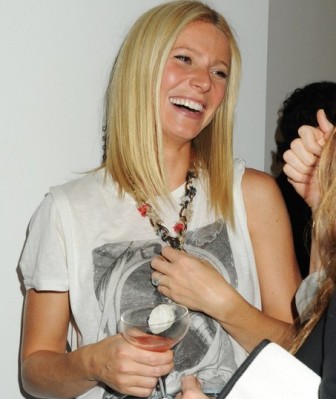 Paltrow spearheads campaign to encourage people to volunteer