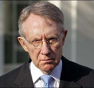 Wife and daughter of US senator injured in car crash