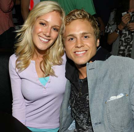 Montag, Pratt tie the knot again