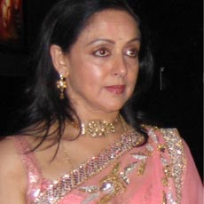 It is difficult to find trustworthy staff: Hema Malini