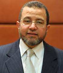 Egyptian PM condemns fatwas calling for death of opposition leaders 