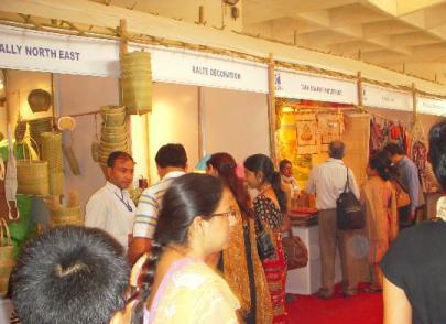 Harassment, shop-lifting common at trade fair