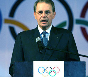 Rogge: Olympics must allow police assistance over doping
