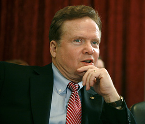 US senator thanks Myanmar junta for American's release from jail 