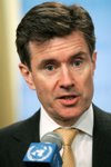 UN moves to regulate arms trade with treaty