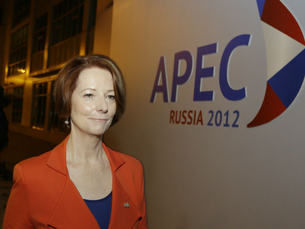 Gillard to leave APEC summit to attend father’s funeral