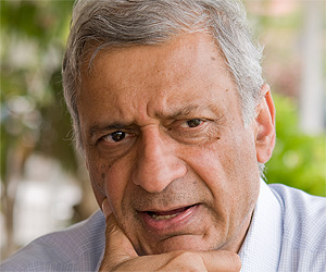 Kamalesh-Sharma