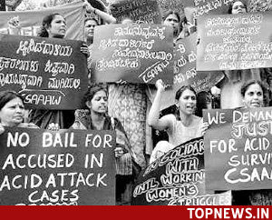 Karnataka women protest against attack on girls in Mangalore