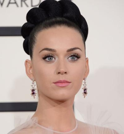 Katy Perry chooses 'art' to cope with John Mayer breakup