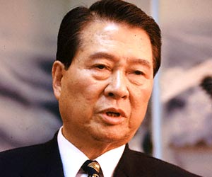 North Korean leader praises Kim Dae Jung Eds
