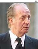 Spain's king shaves off his beard 
